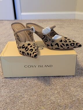 Cosy Island Leopard Pointed-Toe Mule in Taupe Size 8